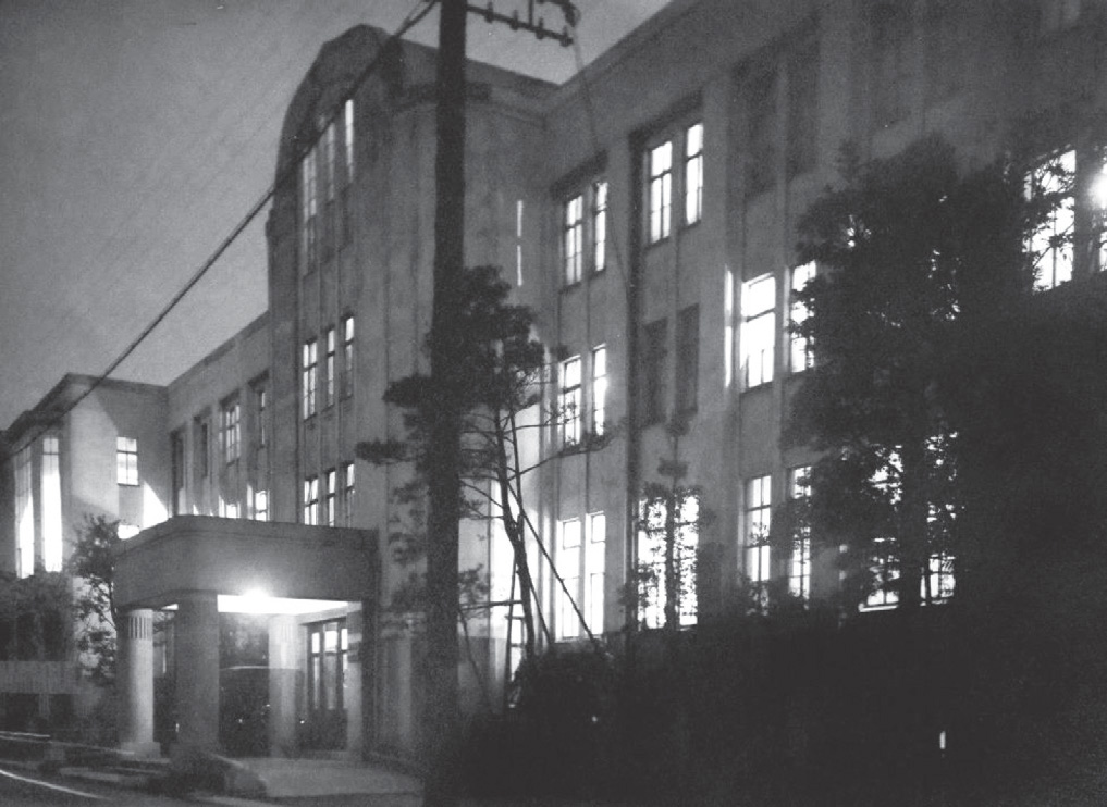 駿河台病院夜景